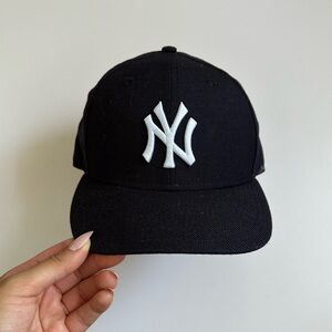 Yankees fitted cap